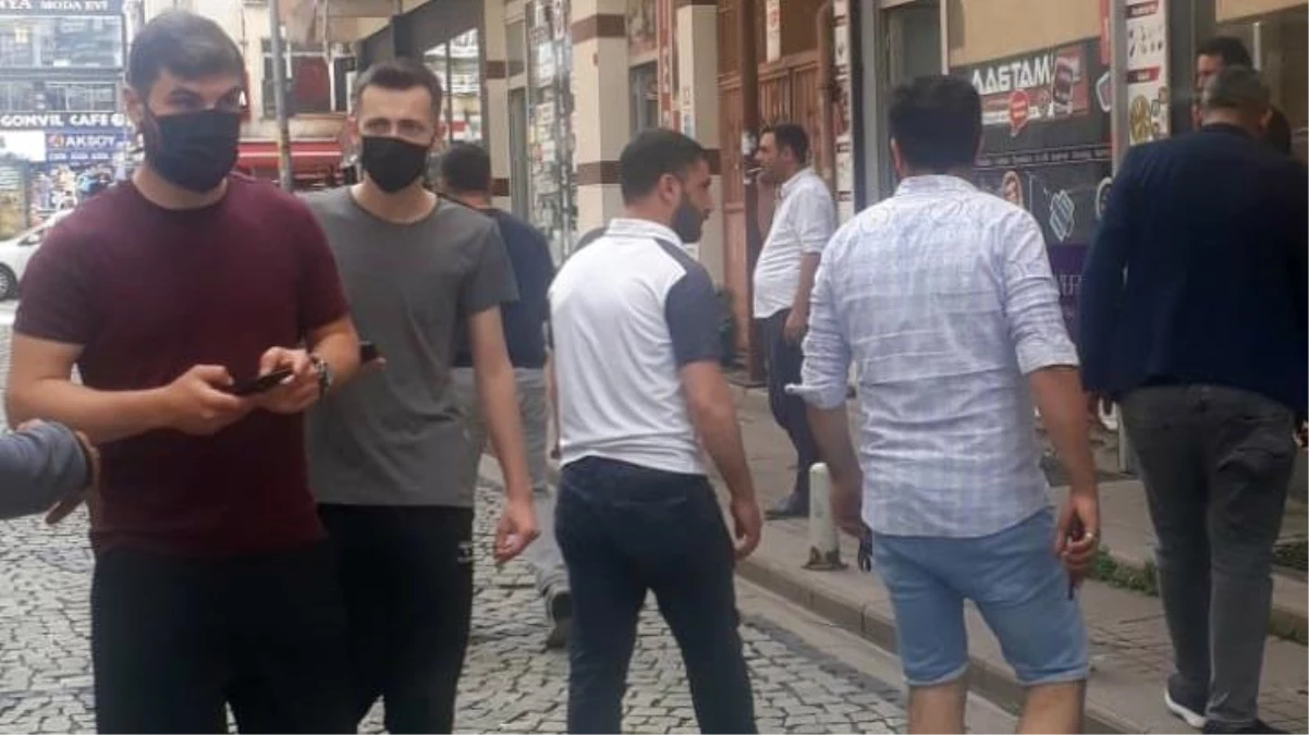 İstanbul\'daki deprem paniği vatandaşları sokağa döktü