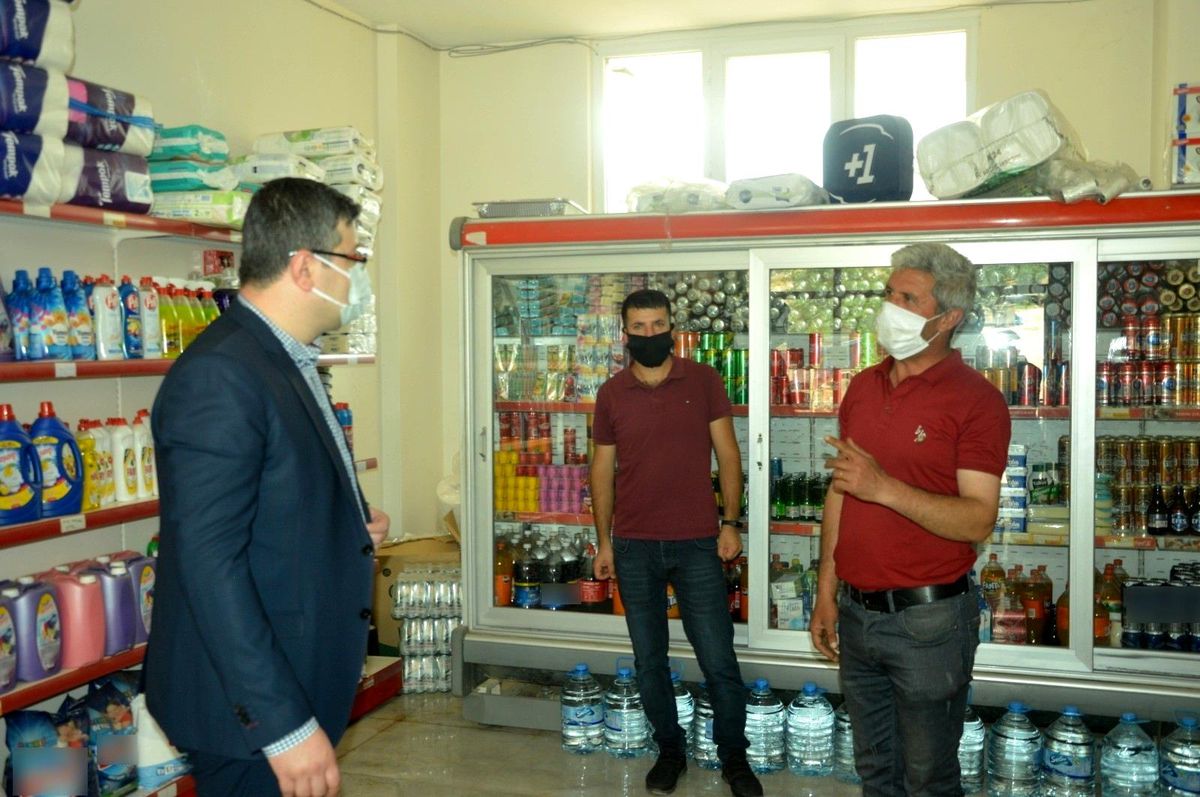 Kaymakam Uçar, esnaflarla bir araya geldi