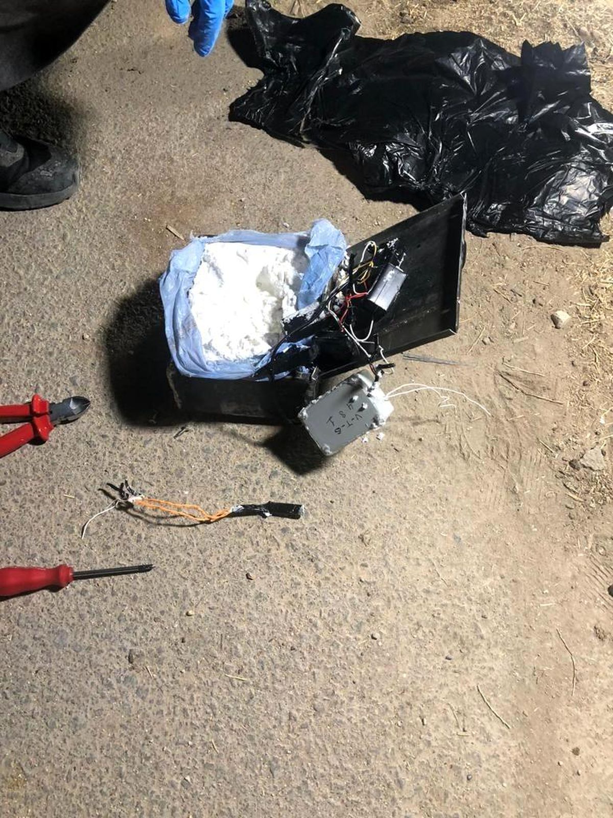 Mardin\'de 1.6 kilogram plastik patlayıcı ele geçirildi