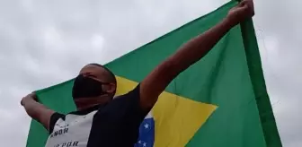RIO DE JANEIRO - Brezilya'da binlerce kişi Devlet Başkanı Bolsonaro'yu protesto etti
