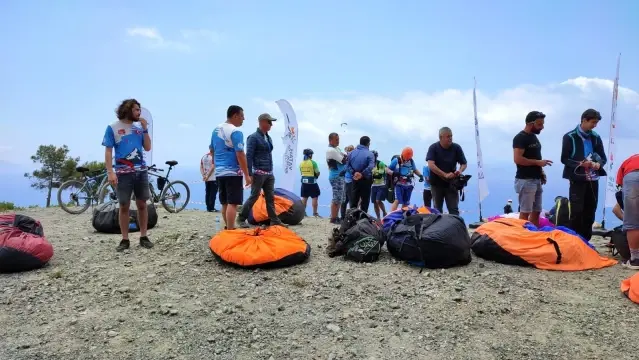 Hatay'da, Türkiye Yamaç Paraşütü Hedef Şampiyonası 3. Etap Yarışması başladı Hatay'da, Türkiye Yamaç Paraşütü Hedef Şampiyonası 3. Etap Yarışması başladı