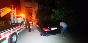 Trafikte terör estiren maganda lüks aracını bırakıp kayıplara karıştı