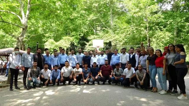 Dağlı Kozan'da esnaf ve gençleri dinledi