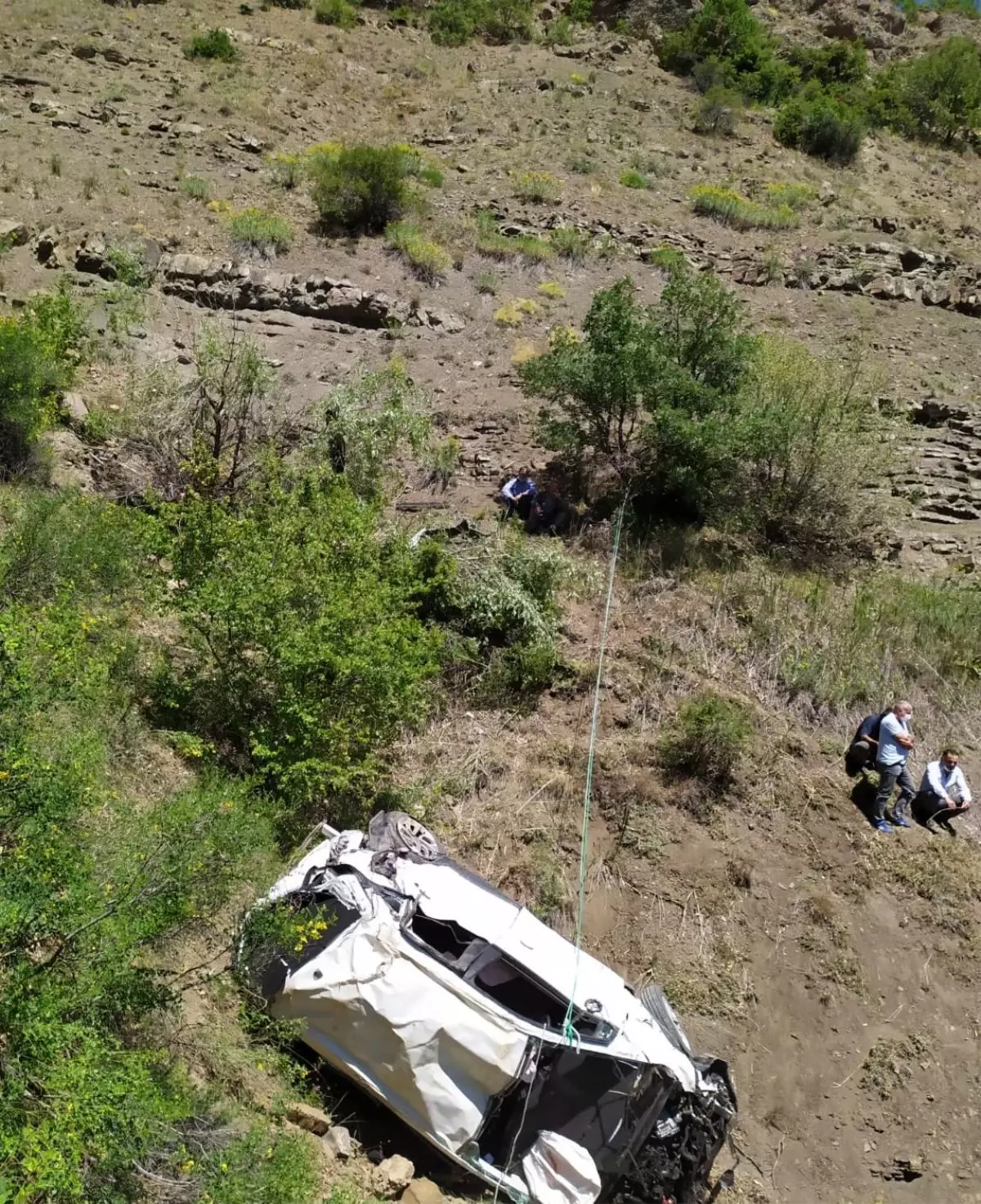 Son dakika haberi! Giresun\'da otomobil uçuruma yuvarlandı: 2 ölü, 2 yaralı