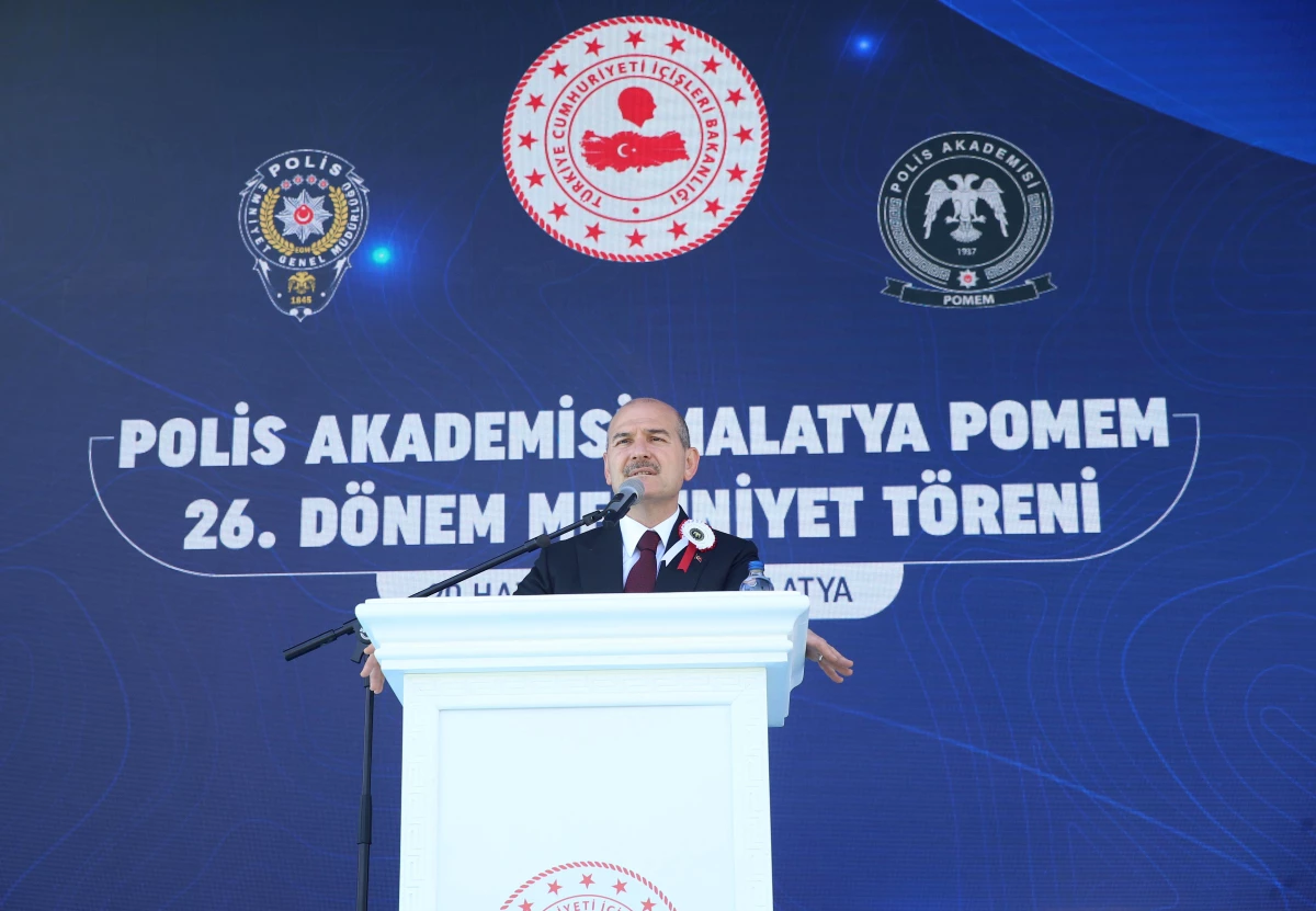 Son dakika: İçişleri Bakanı Soylu, Polis Akademisi Malatya POMEM 26. Dönem Mezuniyet Töreni\'nde konuştu: (1)