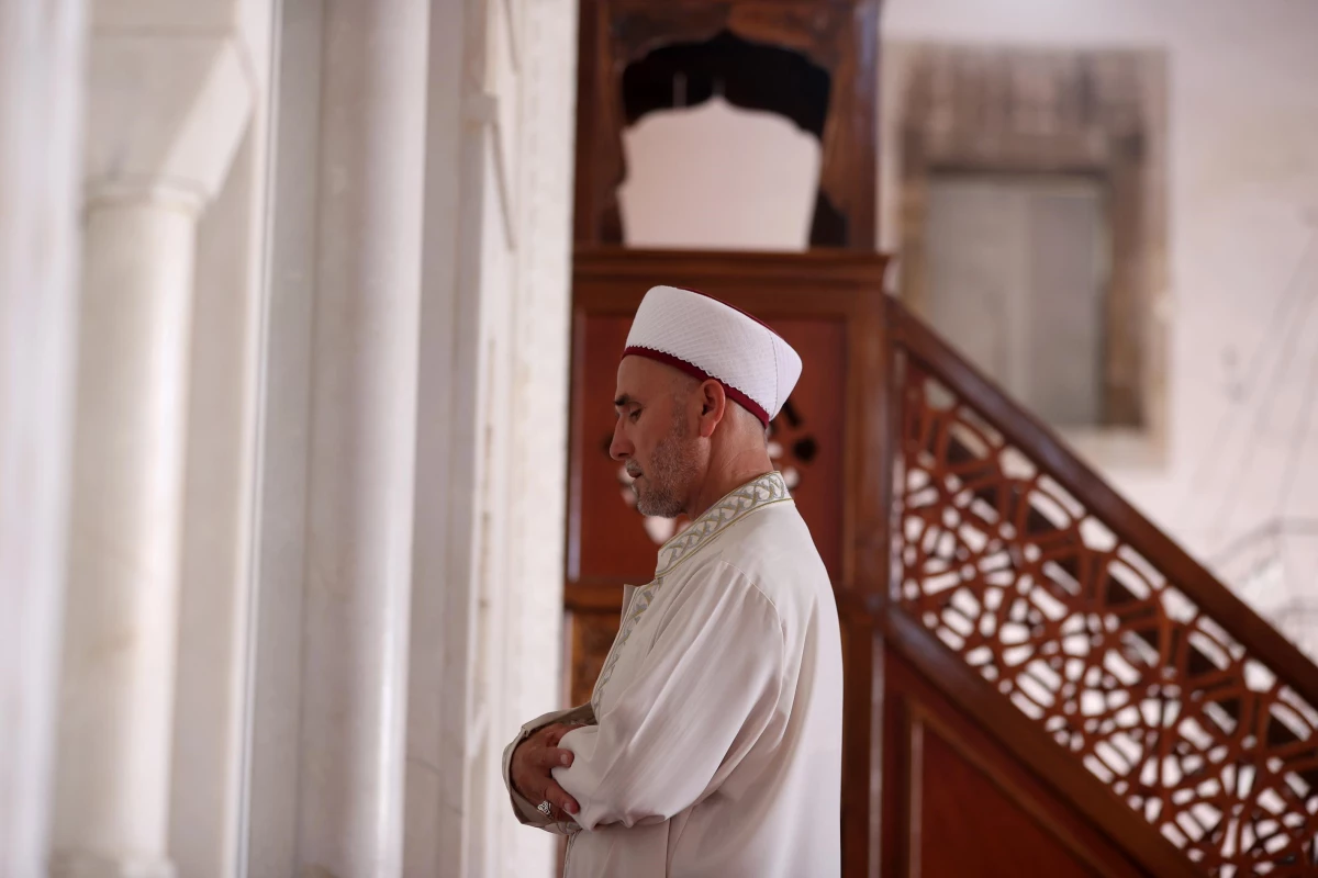 Şehit babası Taşdemir, oğluna hasretini şiirleriyle anlatıyor