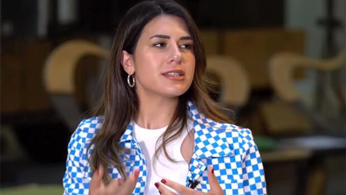 Sibil Çetinkaya: Sevgimi başka bir yere yansıttığım zaman kirlenmesinden korkuyorum