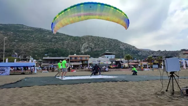 Türkiye Yamaç Paraşütü Hedef Şampiyonası 3. Etap Yarışması sona erdi