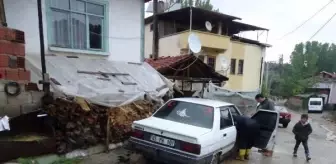 Kütahya'da sağanak su baskınlarına yol açtı