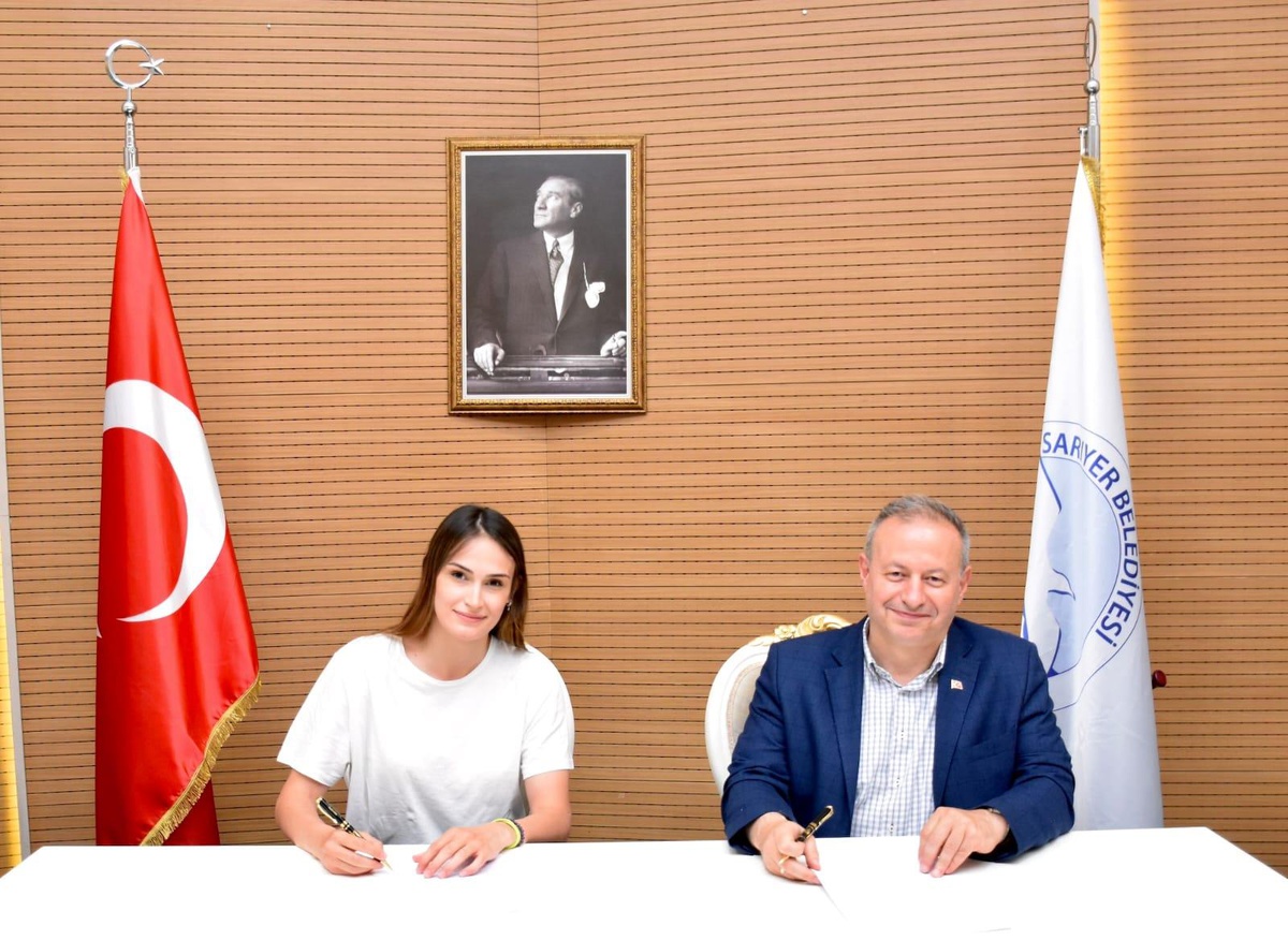Sarıyer Belediyespor Kadın Voleybol Takımı, Begüm Hepkaptan\'ı transfer etti