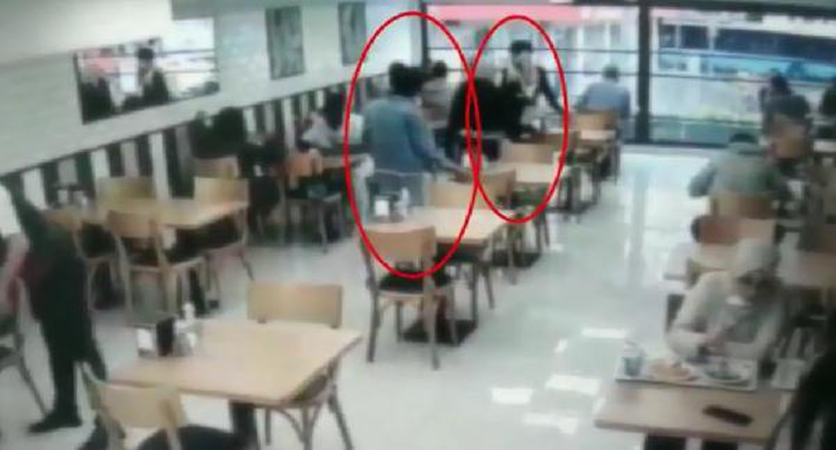 ŞİŞLİ\'DE HIRSIZLIK YAPAN ŞÜPHELİLER KAMERADA