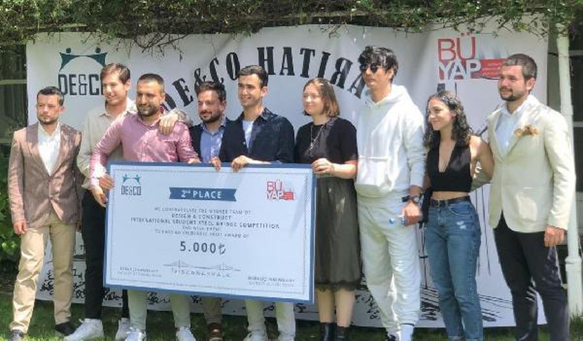 Üniversite öğrencileri \'Uluslararası Çelik Köprü Yarışması\' finalinde ödül aldı