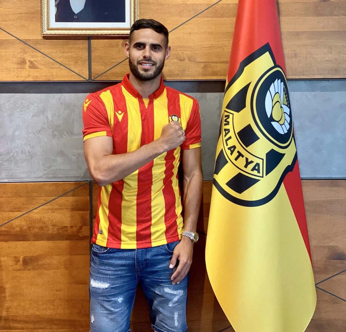 Son dakika haberleri! Yeni Malatyaspor, Rayane Aabid\'i transfer etti