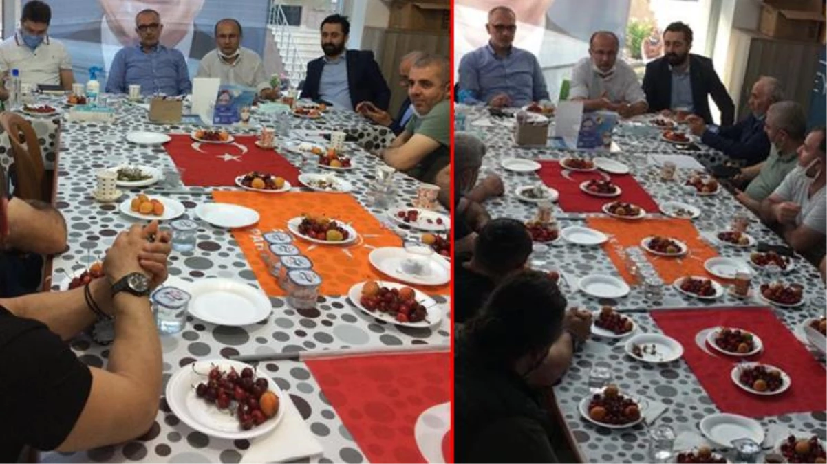 AK Parti\'nin ilçe toplantısında skandal görüntü! Türk Bayrağı\'nın üzerinde yemek yenildi