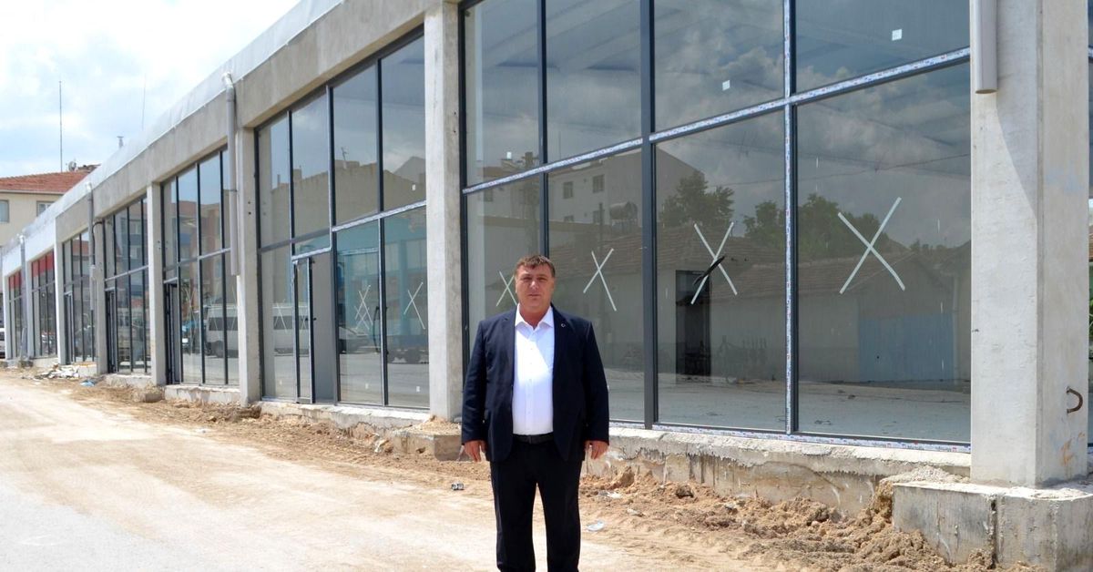 Başkan Alp, Beylikova Gençlik Merkezi\'nin açılış müjdesini verdi