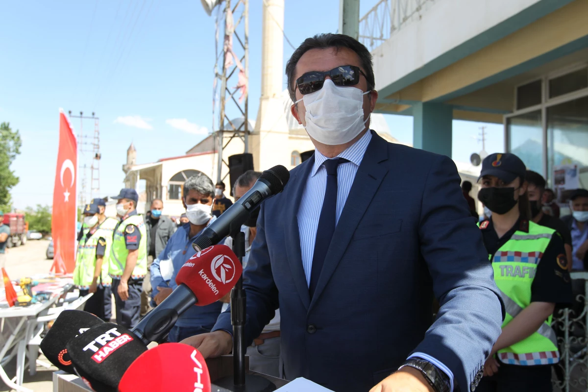 Erzurum Valisi Okay Memiş, güvenlik güçlerinin bölgeyi teröristlerden temizlediğini açıkladı Açıklaması