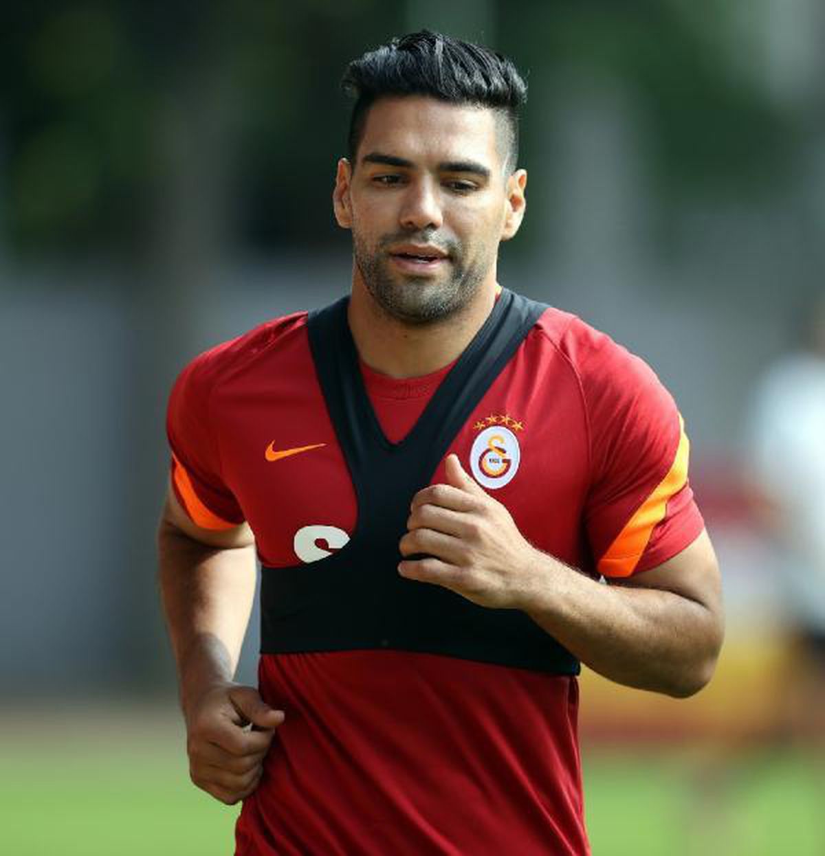 Galatasaray\'da Falcao takıma katıldı