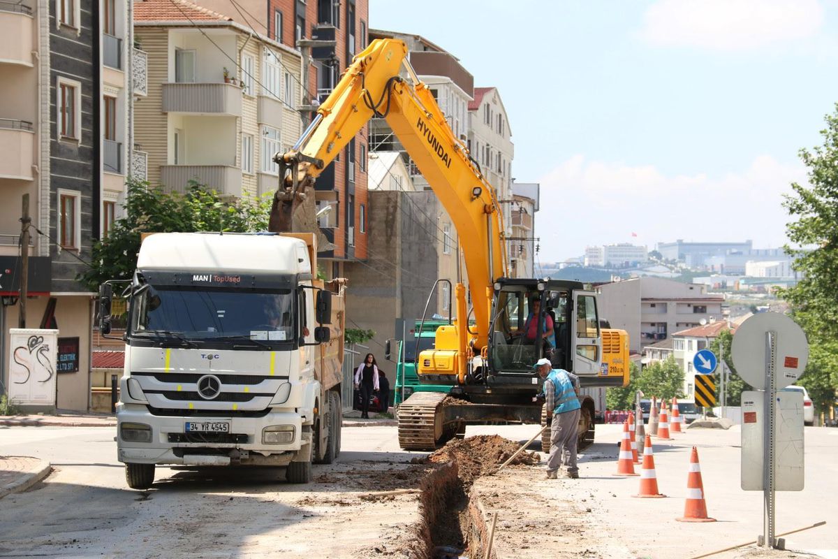 Gebze\'deki önemli noktalara içme suyu hattı imalatı