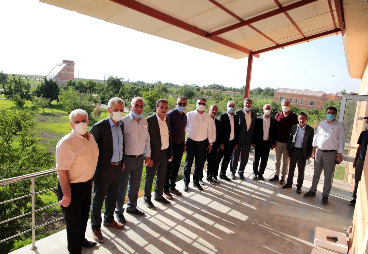 Genel Sekreter Çelikel, belediye meclis üyeleriyle bir araya geldi