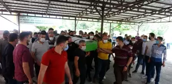 Metan gazından zehirlenen madenci toprağa verildi