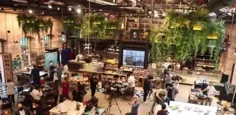 Ömür Akkor'un 350 bin kilometrelik seyahati sonucunda yazdığı 'Türkiye Gastronomi Atlası' yayınlandı