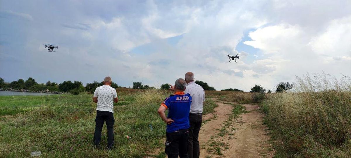 Son dakika! AFAD ve itfaiye erlerine drone eğitimi verildi
