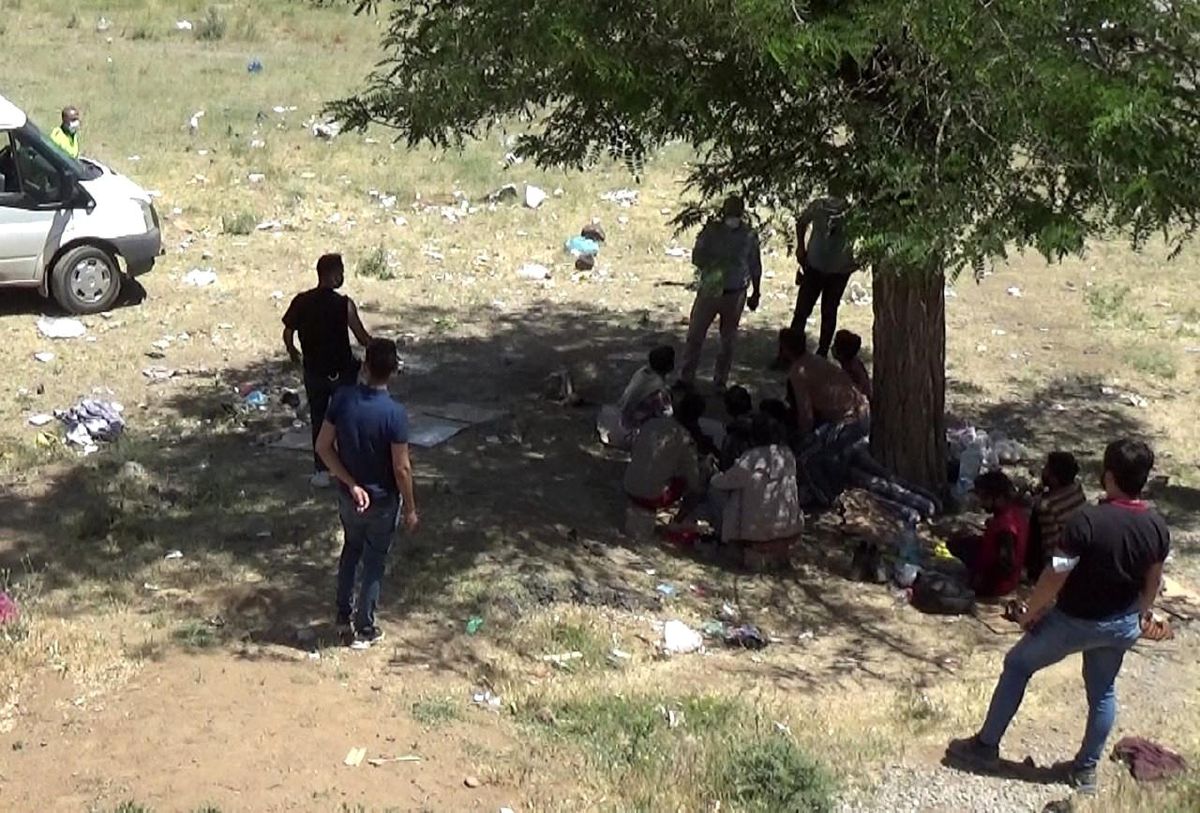 Bitlis\'te 70 düzensiz göçmen yakalandı