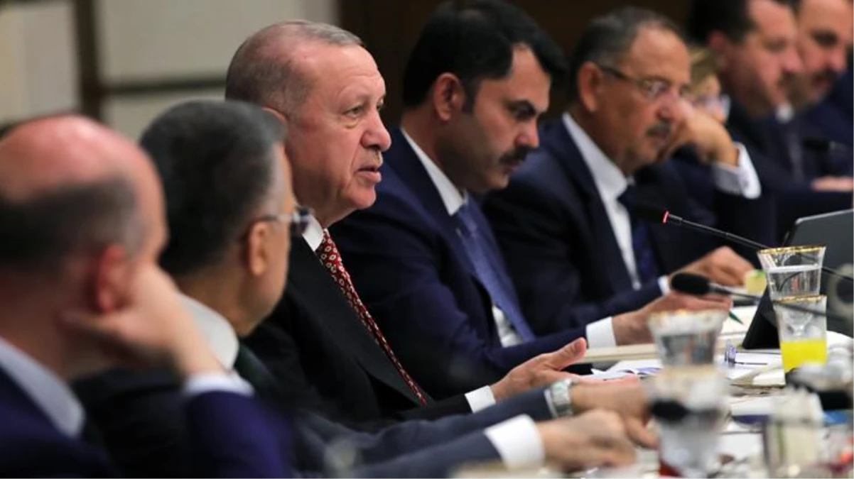 Erdoğan\'dan AK Partili belediye başkanlarına talimat: 2019 seçimlerinde açıkladığımız 11 prensibe bağlı kalın
