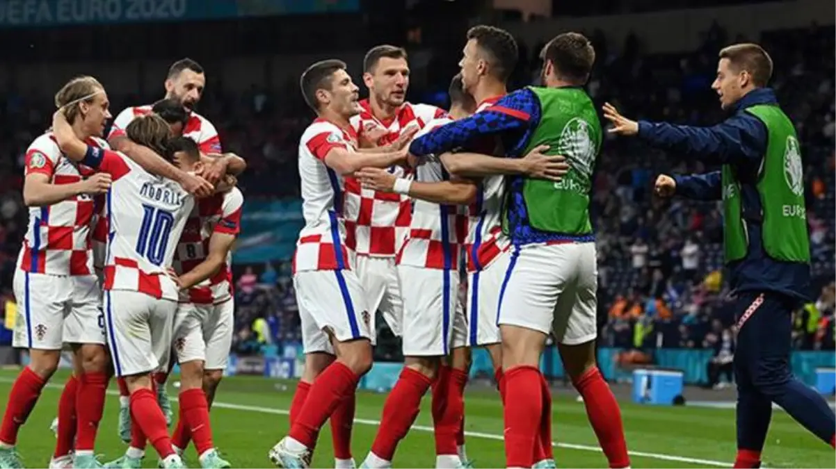 EURO 2020 D Grubu\'nda İskoçya\'yı 3-1 mağlup eden Hırvatistan bir üst tura yükseldi