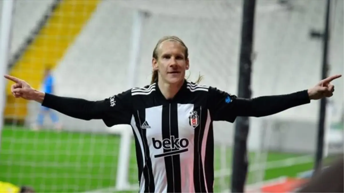 İtalya Serie A\'dan 3 takım, Domagoj Vida için Beşiktaş\'ın kapısını çalmaya hazırlanıyor