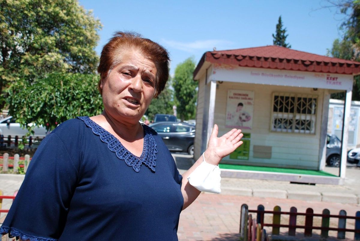 İzmir Büyükşehir önce borçlu çıkardı, sonra işinden etti