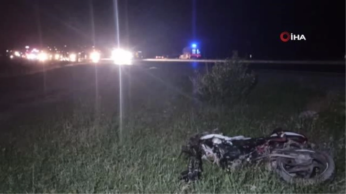 Motosiklet sürücüsü feci şekilde hayatını kaybetti