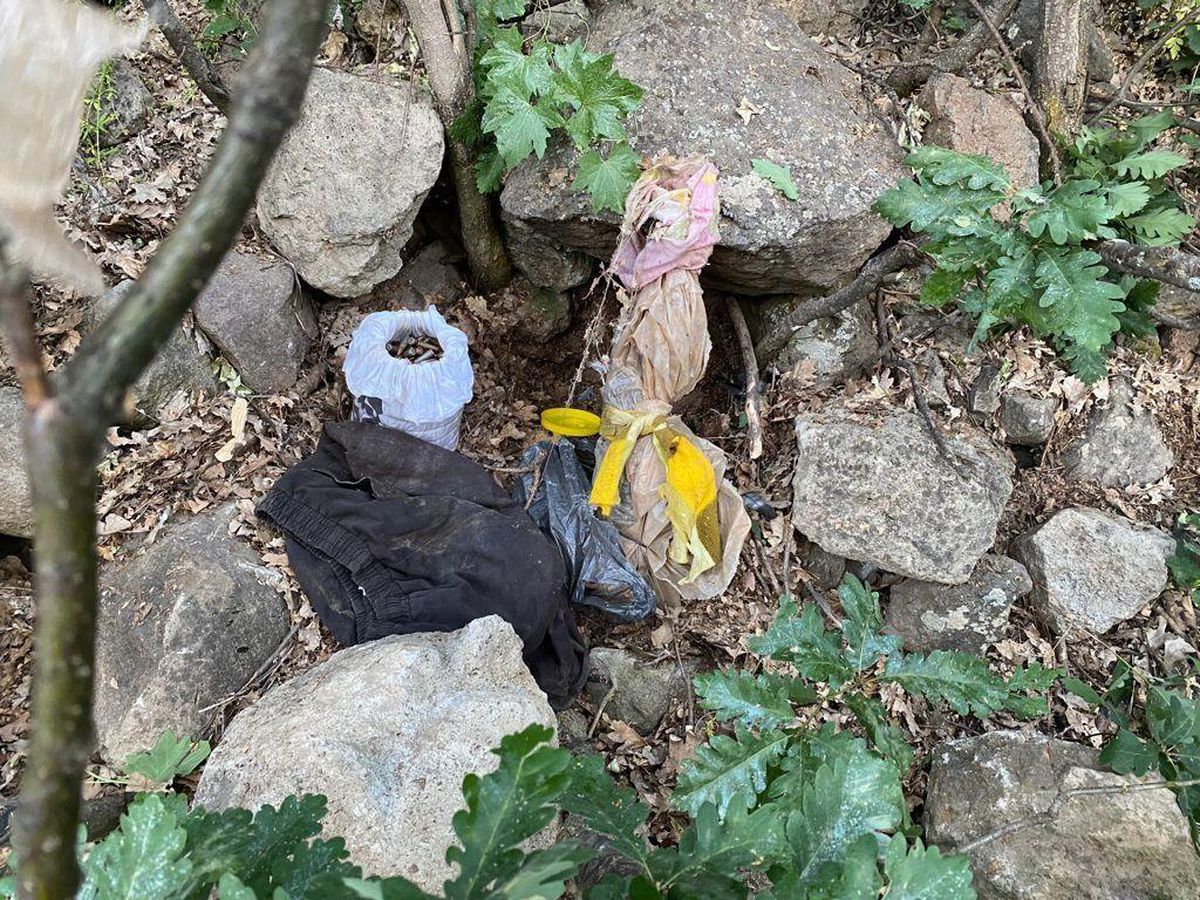 Son dakika... Muş\'ta terör örgütü PKK\'ya yönelik operasyonda silah ve mühimmat ele geçirildi