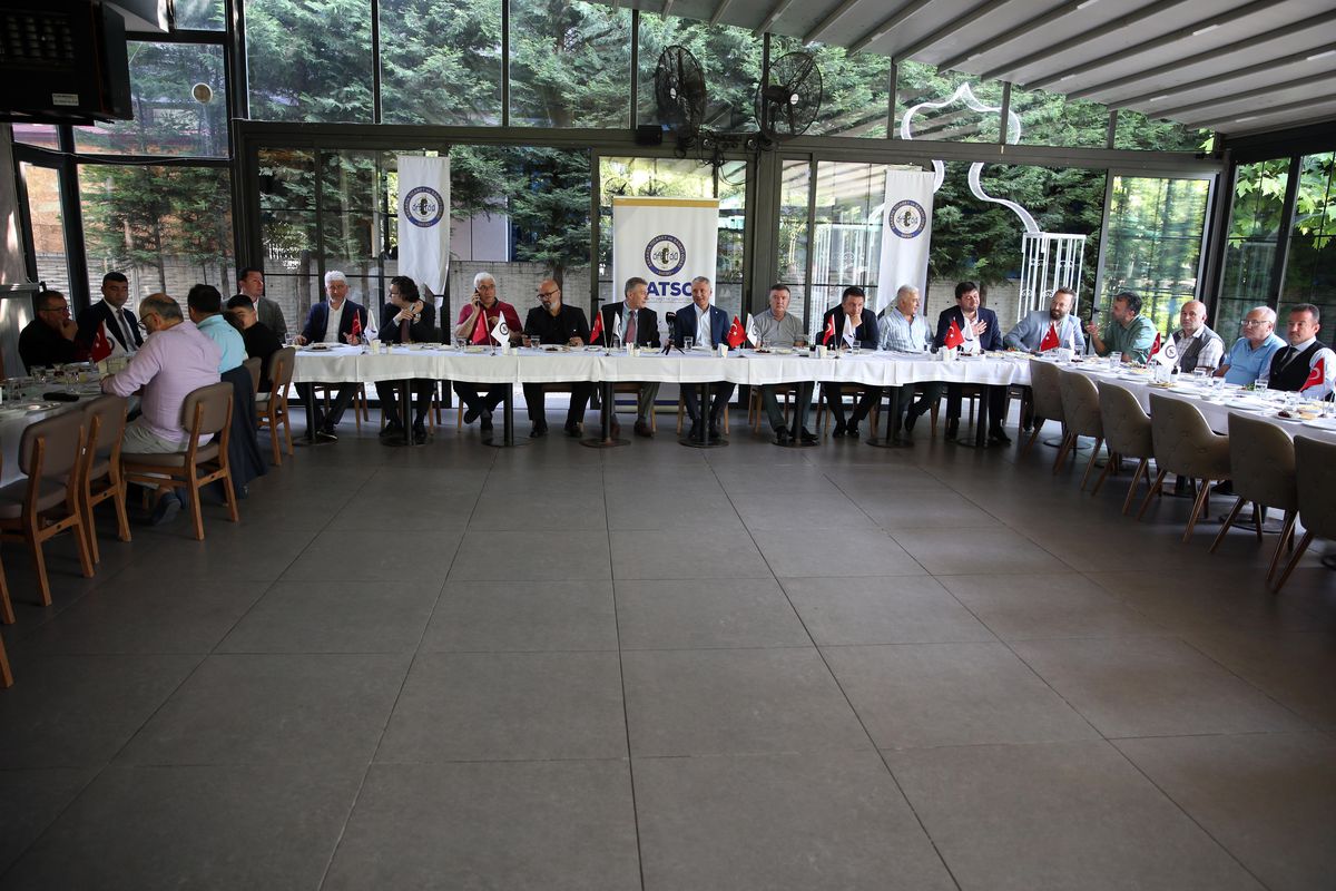 SATSO Başkanı Altuğ, basın mensuplarıyla buluştu