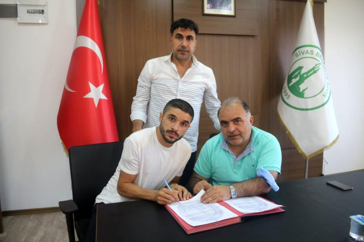 Sivas Belediyespor, İbrahim Yakup İnal\'ı transfer etti