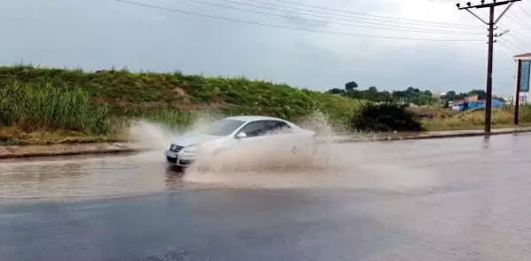 TEKİRDAĞ TRAKYA'DA SAĞANAK ETKİLİ OLDU