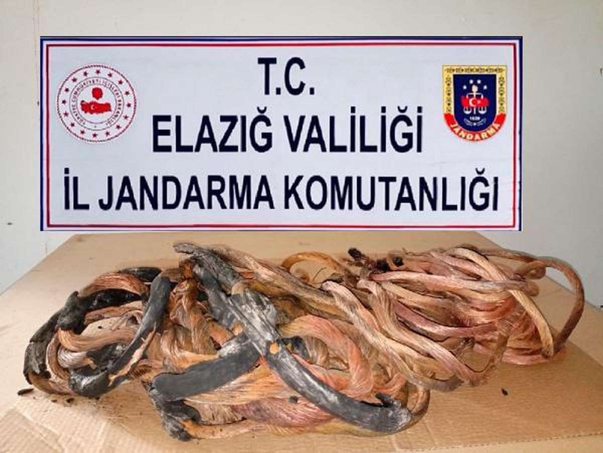 Tünel inşaatından kablo çalan 2 şüpheli yakalandı