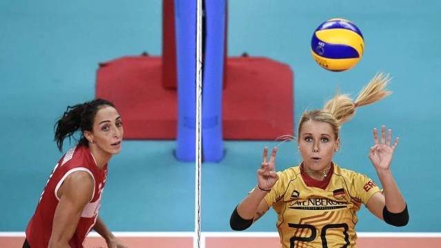 Voleybol: Türkiye kadın ve erkek milli takımları istikrarlı başarıyı nasıl yakaladı?