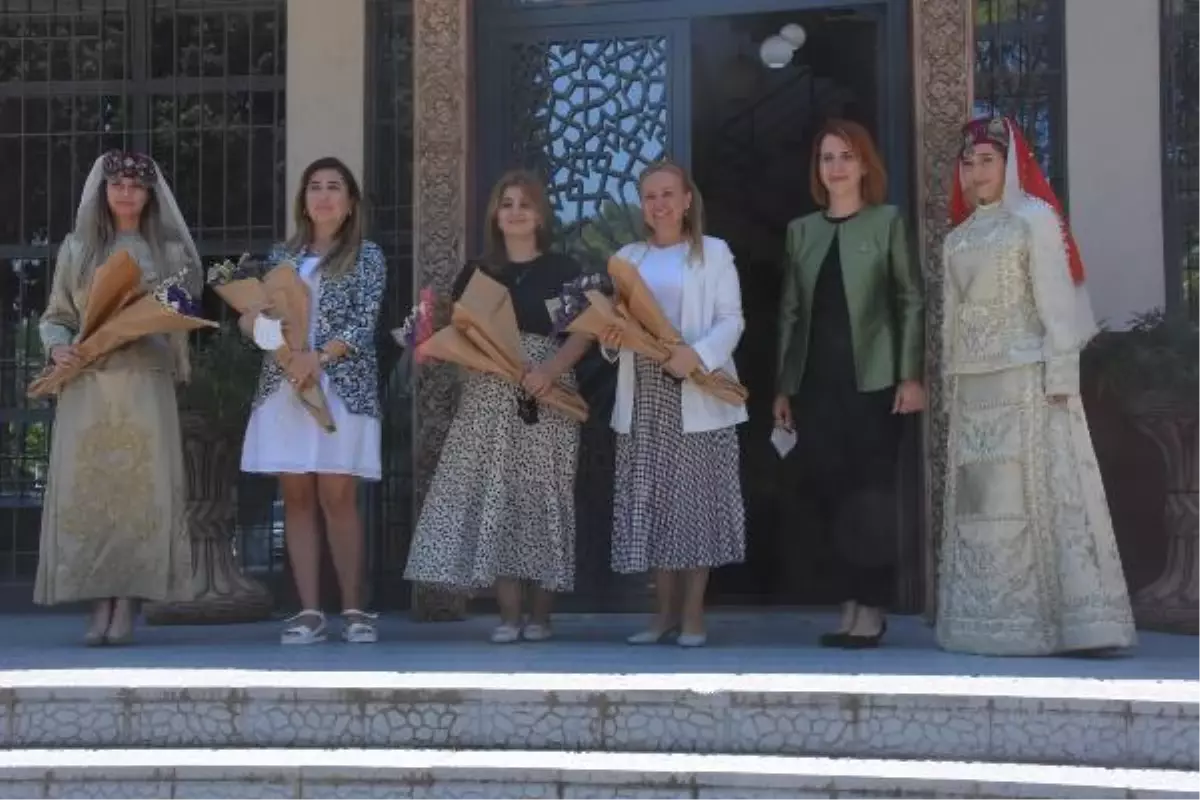 Ahu Pakdemirli ile konuk bakan eşlerinden Olgunlaşma Enstitüsü\'ne ziyaret