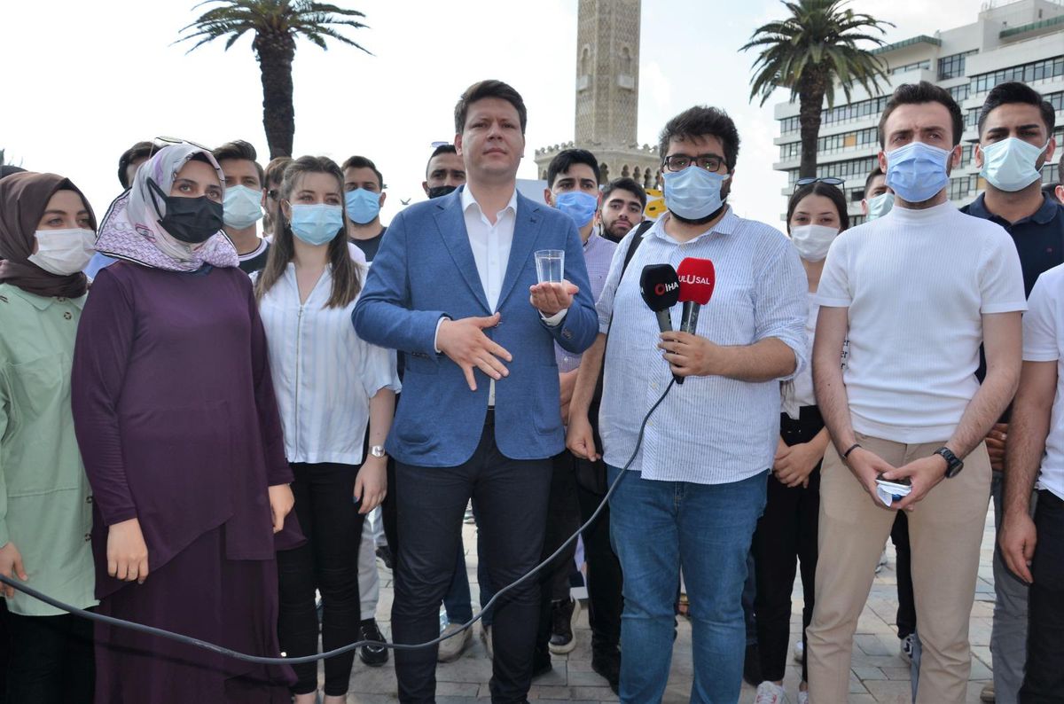 AK Parti İzmir İl Gençlik Kolları Başkanı Taslak\'tan Tunç Soyer\'e tepki Açıklaması