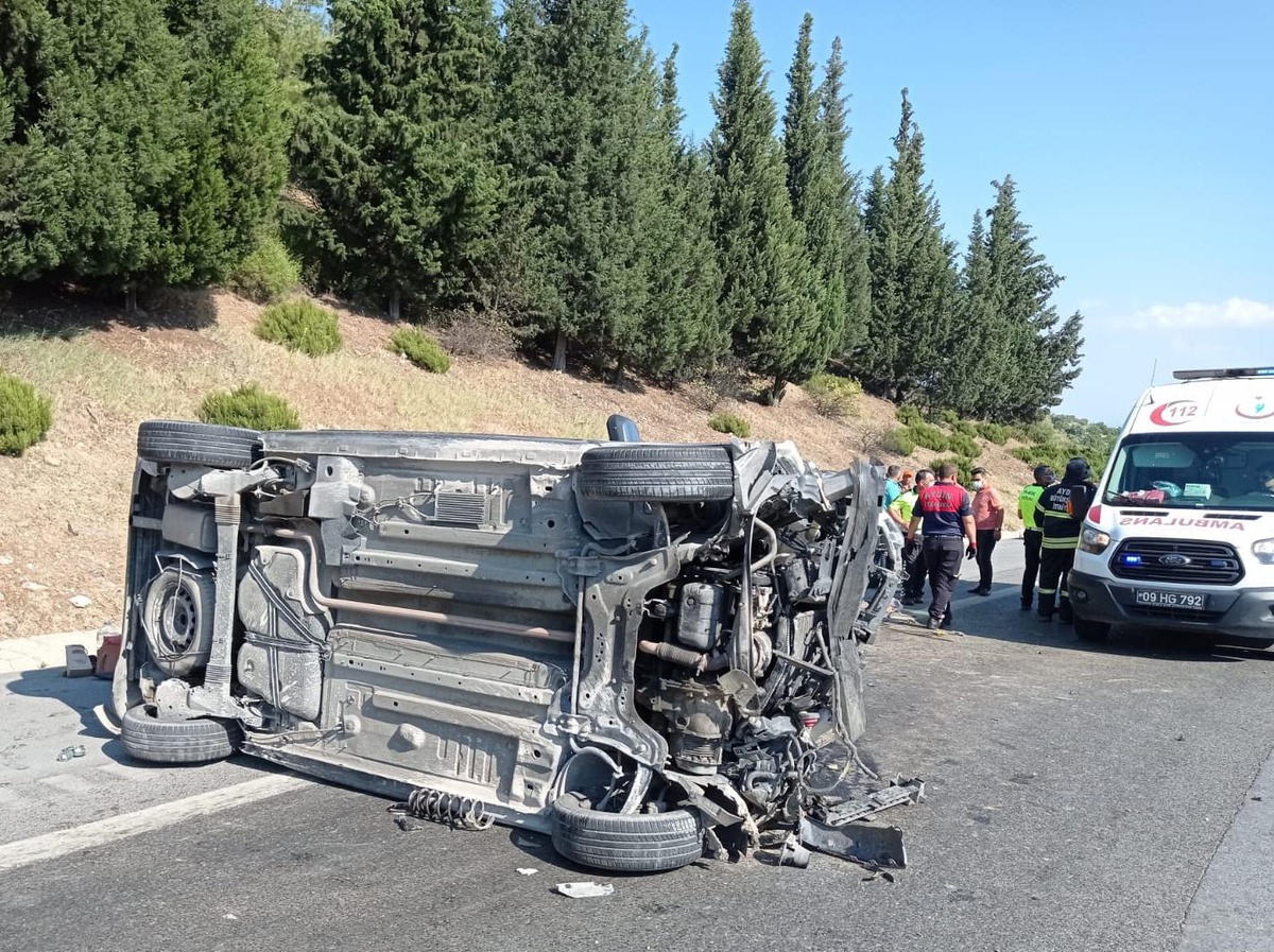 Son dakika haberi: Aydın\'da otomobilin bariyere çarparak takla attığı kazada 4 kişi yaralandı