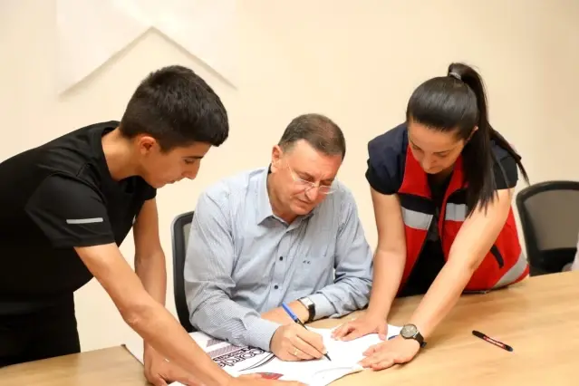 Başkan Savaş: Hatay'da birlik ve beraberliği tesis ettik Başkan Savaş: Hatay'da birlik ve beraberliği tesis ettik