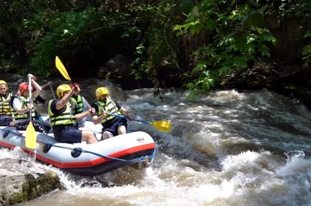 Bursa'da rafting heyecanı