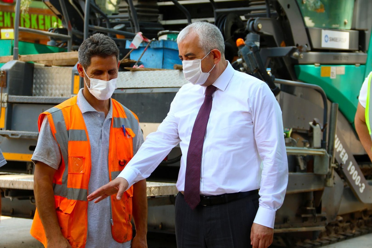 Gündoğdu, Yürüyüş Yolu\'ndaki çalışmaları yakından takip ediyor