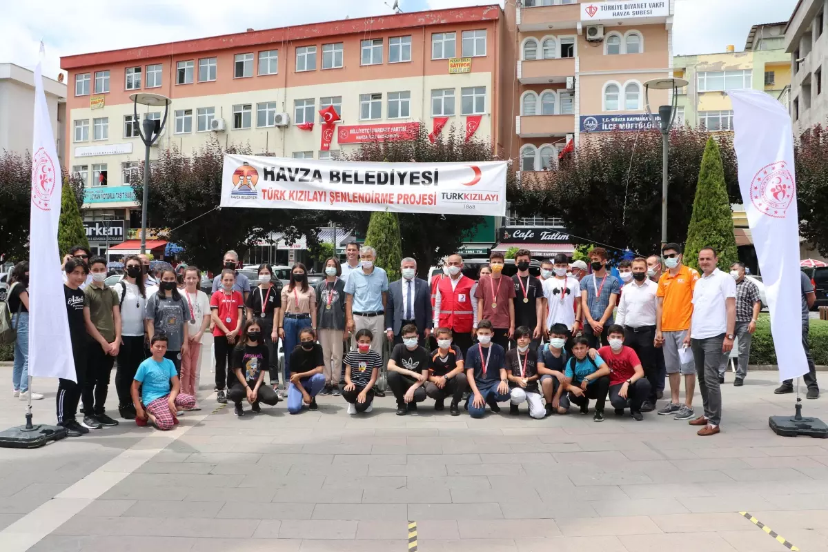 Havza\'da "Kızılay oryantiring sporu ile gelecek nesile dokunuyor" projesi başlatıldı