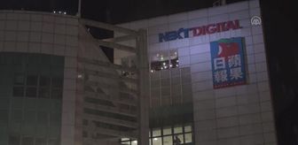 HONG KONG - Muhalif gazetelerinden Apple Daily'nin yayın hayatına son verildi