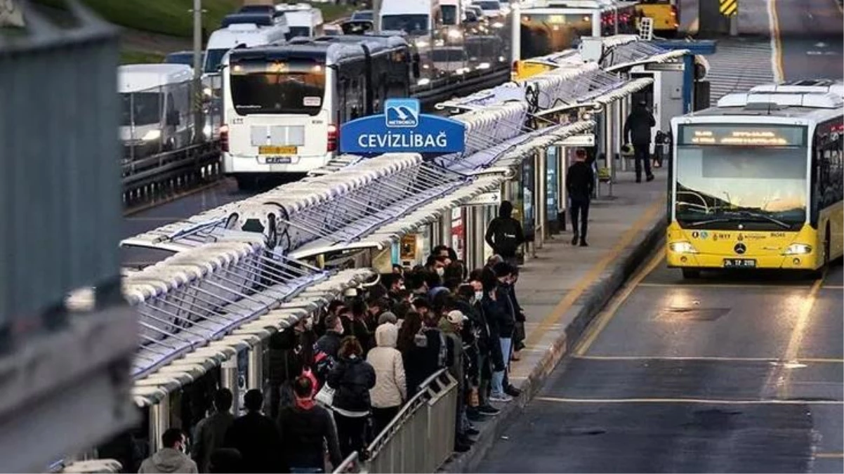 İstanbul\'da toplu ulaşıma yüzde 22,47\'lik zam teklifi reddedildi