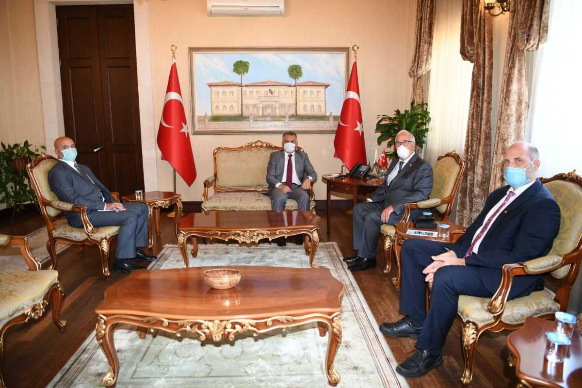 Almanya\'nın İzmir Başkonsolosu Detlev Wolter\'den Türkiye\'deki Kovid-19 tedbirlerine övgü Açıklaması