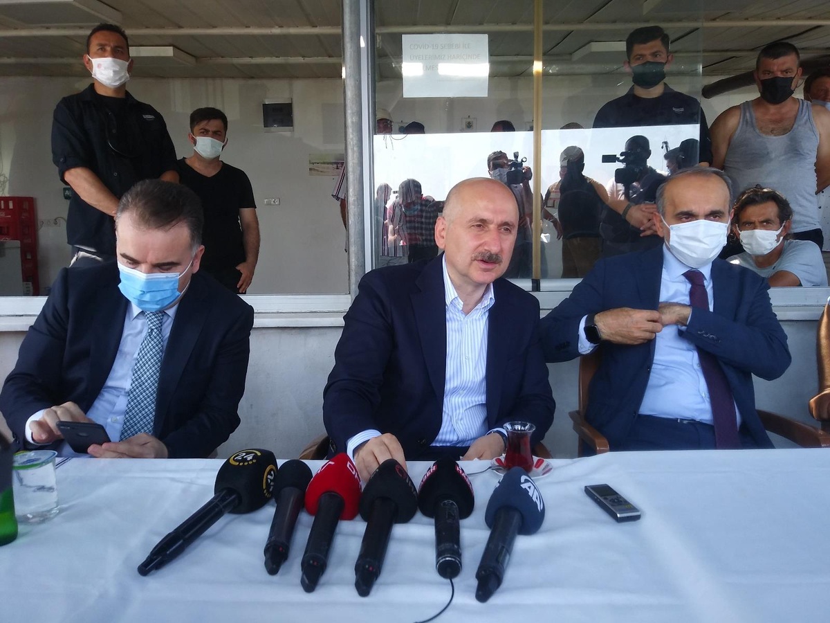 Bakan Karaismailoğlu: "Kanal İstanbul Türkiye için doğru olandır"