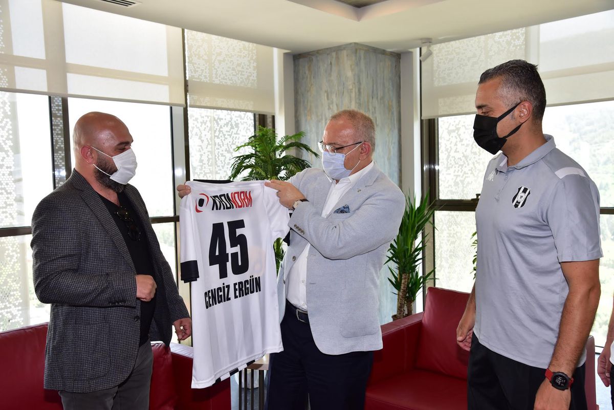Bieksper Hacırahmanlıspor\'dan Başkan Ergün\'e ziyaret